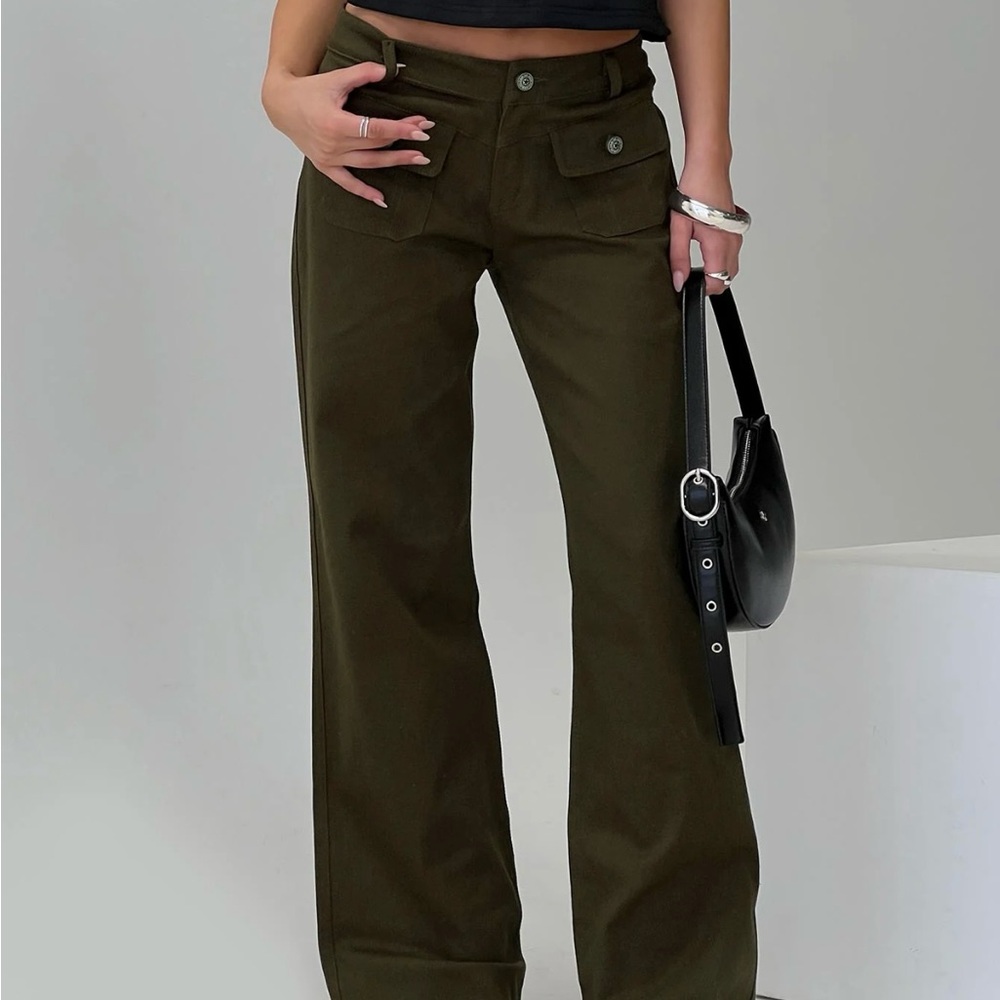 Stylish Olive Green Wide-Leg Pants